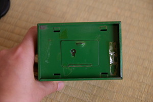 電話料金箱裏蓋