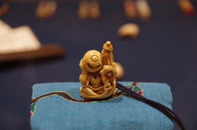 妖怪のようなもの根付