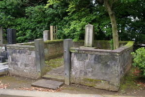 �ܵ������