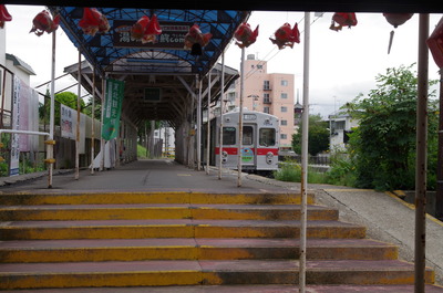 弘前中央駅のホーム