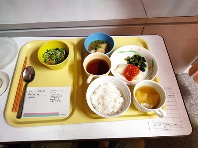 病院の夕食
