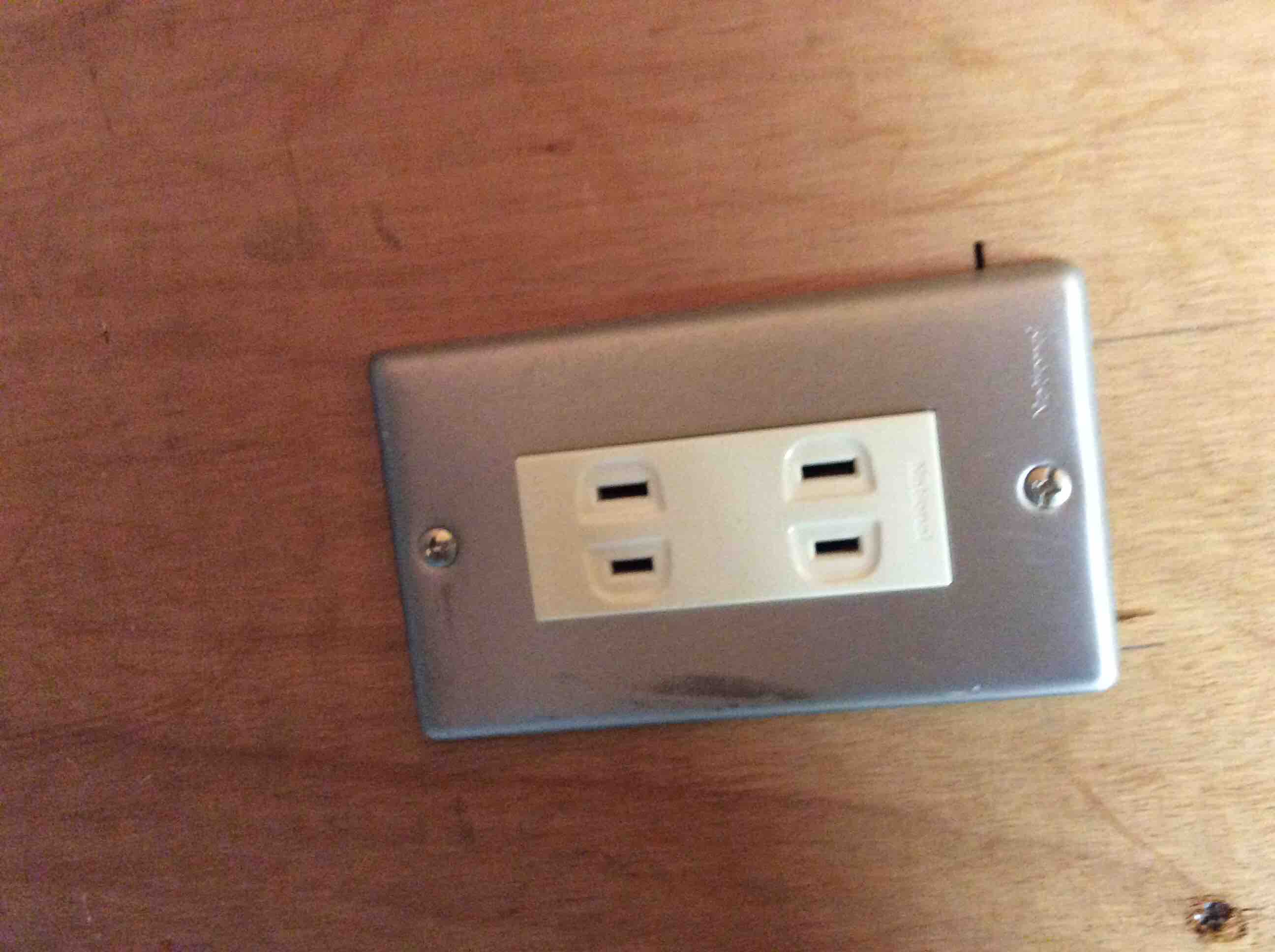 コンセント 昭和