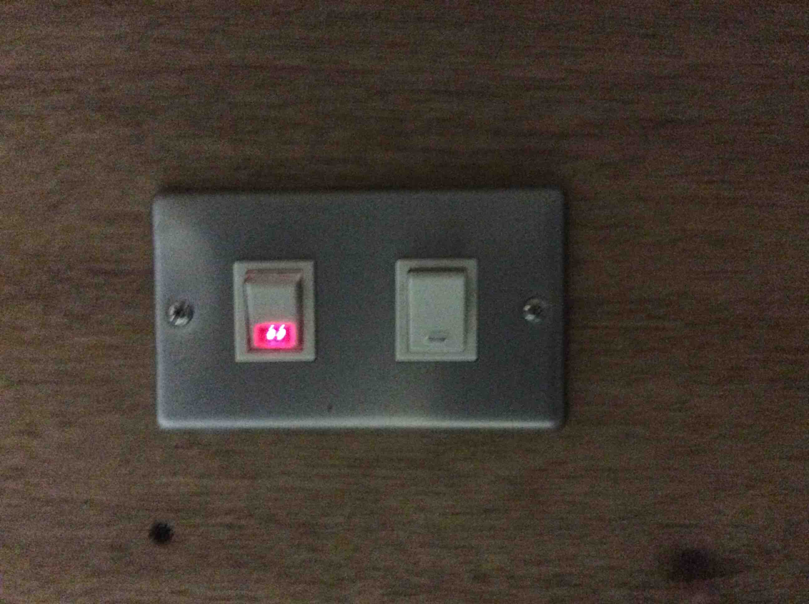 コンセント 昭和