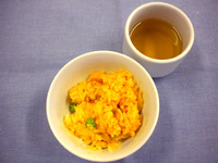 5.18 おやつ チキンライス 麦茶