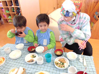 �����������ʤΤϤʣ�