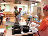 ���餢����