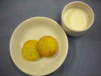 4.30 よもぎクッキー 牛乳