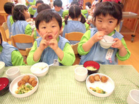 ��������������