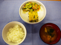 £¹¡¥£²£·¡¡¤´¤¨