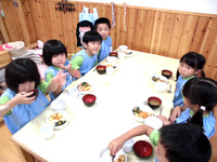 �����������Ф飲