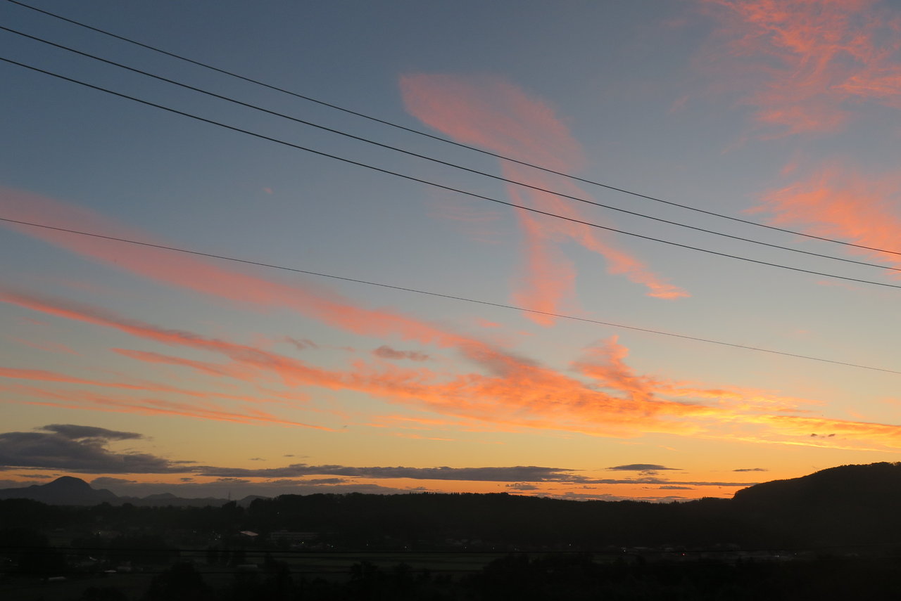 朝焼けの空 高台からの観天望気