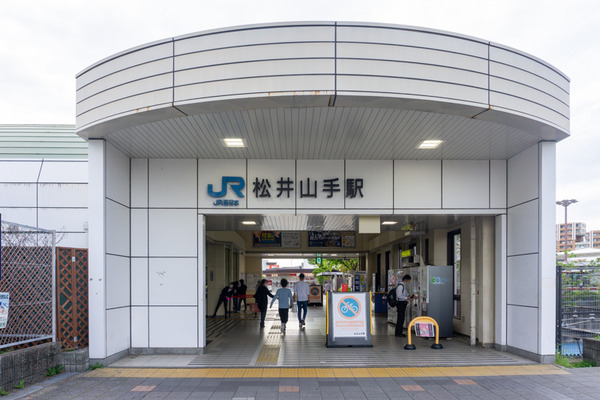 松井山手駅-230505-1