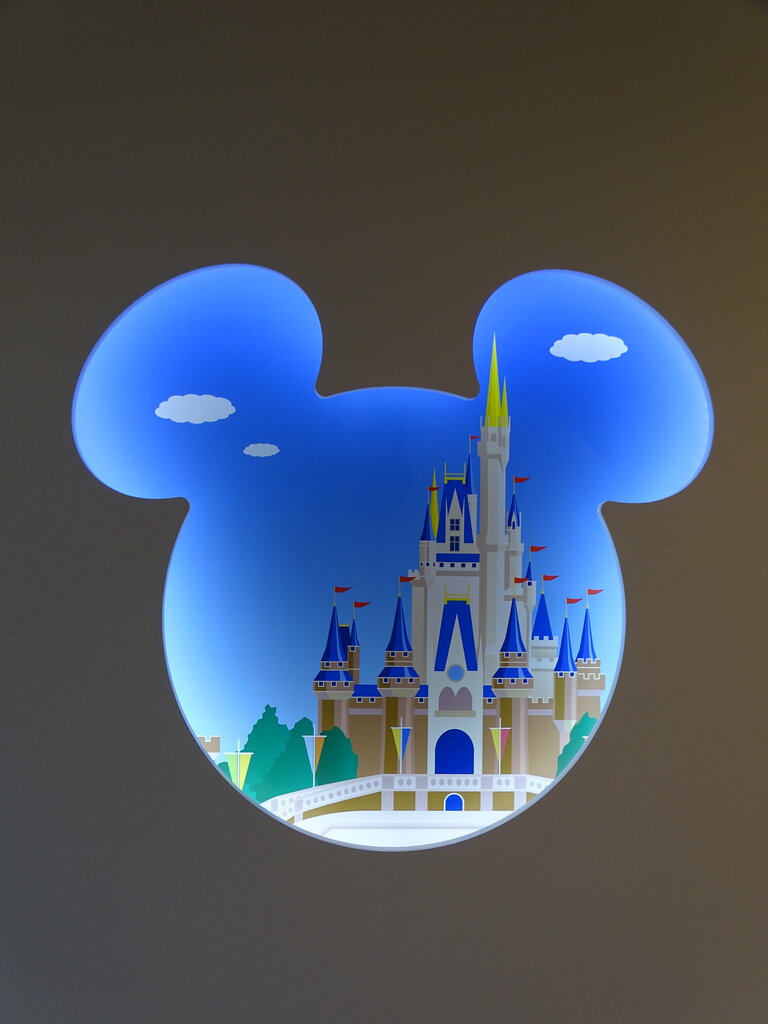 リゾートライン周年 記念展示 Happiness Disney World リゾートライン周年 記念展示 Happiness Disney World