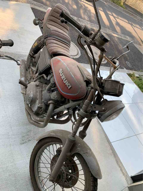 8C38EC03-F54A-4F32-B263-8087CAAEA914