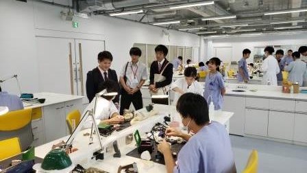 博多メディカル専門学校 様 との交流 トピックス 横浜歯科医療専門学校 歯科技工士 みなとみらいで共に学び 技術と人間力で可能性を拓く