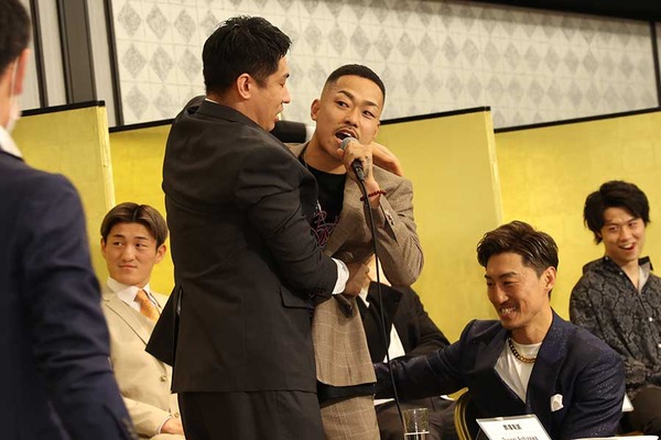 c117cea6714a7b4b7b4588fb74ce65e4