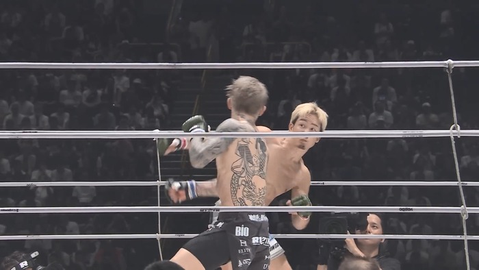 Mikuru Asakura vs. Ren Hiramoto (6)