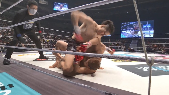 Hiromasa Ougikubo vs. Naoki Inoue.mp4_snapshot_05.17.660