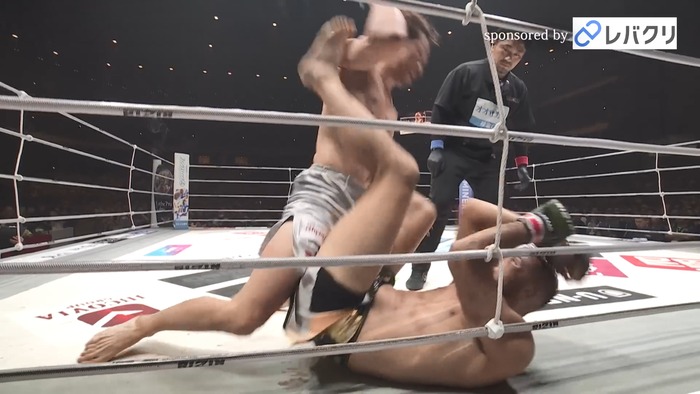 Kleber Koike vs.Mikuru Asakura.mp4_snapshot_19.12.593