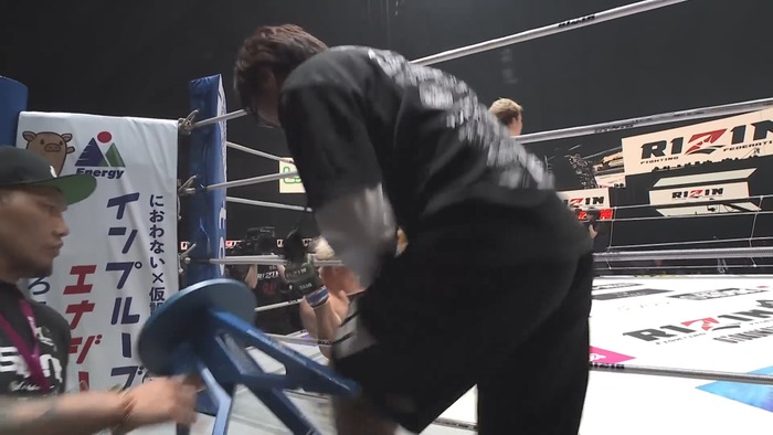 Mikuru Asakura vs. Chihiro Suzuki.mp4_snapshot_12.58.800