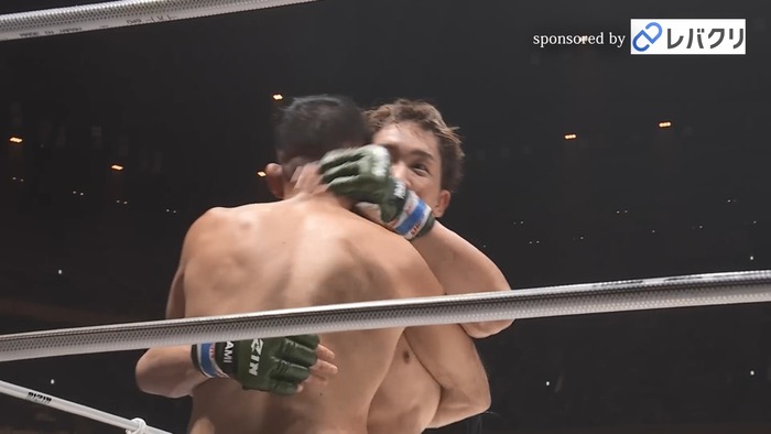 Kleber Koike vs.Mikuru Asakura.mp4_snapshot_19.19.863