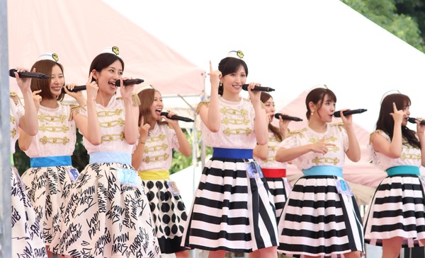 ingEA8hh6pU8AAG_Bj