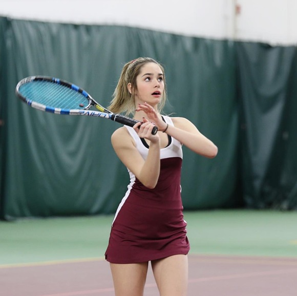 超可愛い16歳テニスプレーヤー発見される カワイイ探検隊