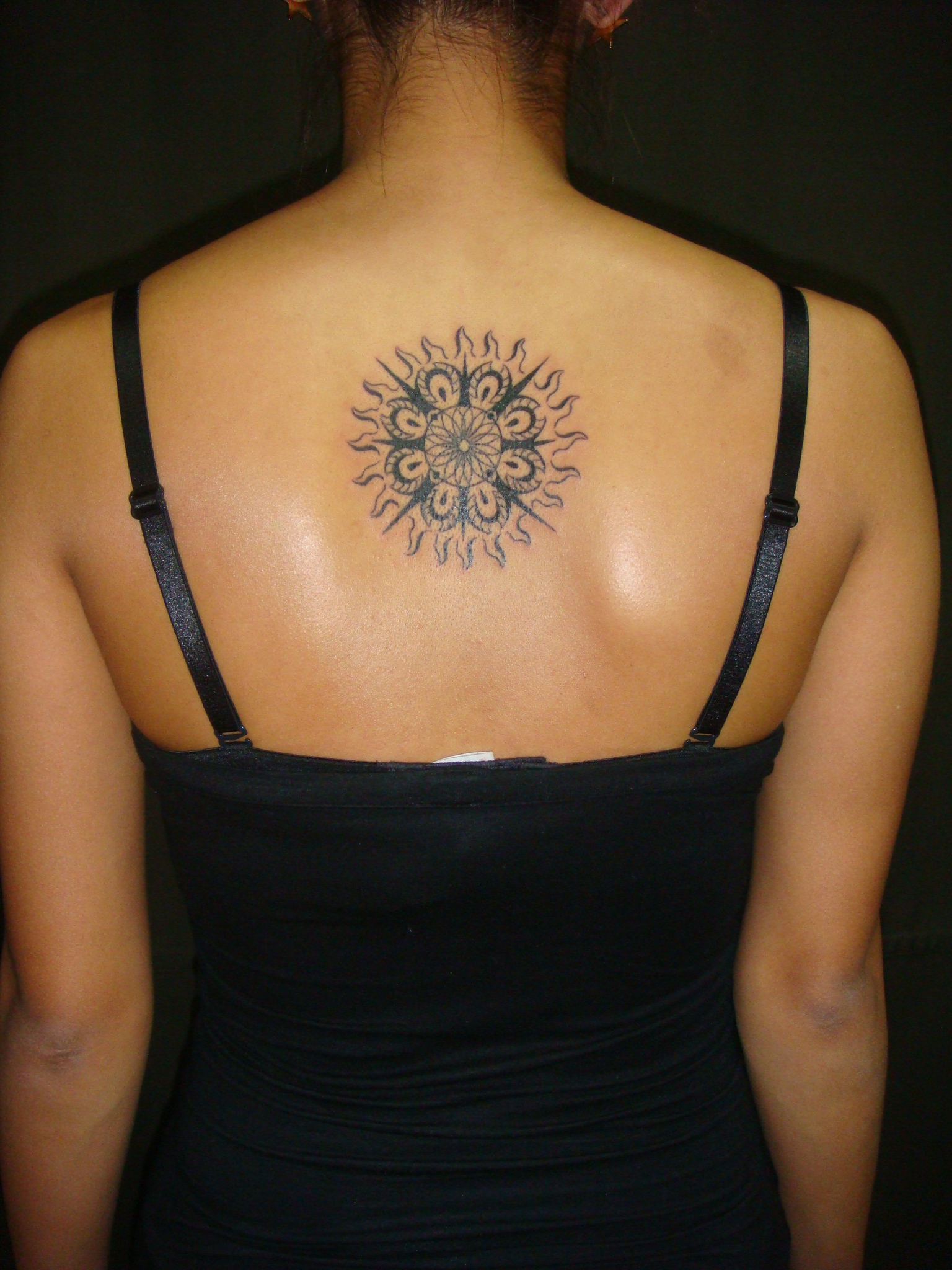 太陽のトライバル Green Mind Tattoo