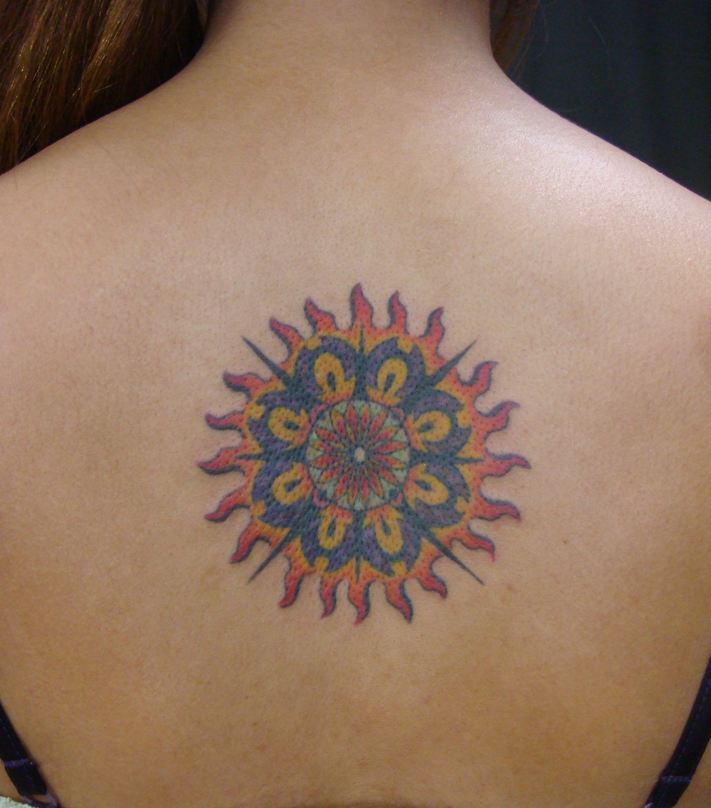 太陽 Green Mind Tattoo
