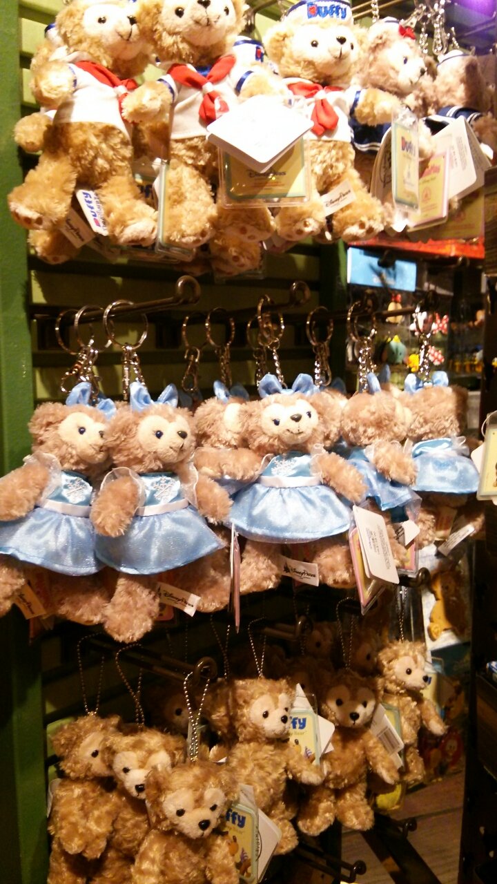 香港ディズニーランドへ行ってきました ダッフィーグッズたち 大人だって楽しみたいtdrヽ ノ 遠方から失礼します 香港ディズニーランドへ行ってきました ダッフィーグッズたち 大人だって楽しみたいtdrヽ ノ 遠方から失礼します