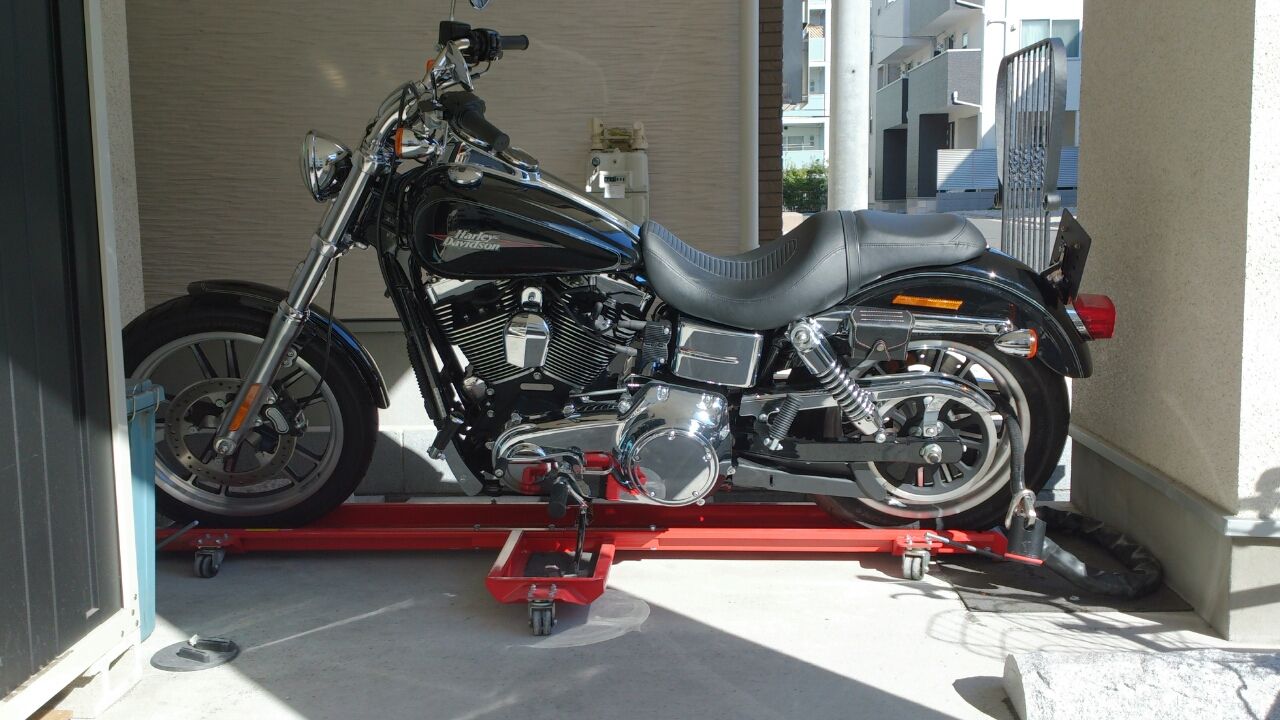 バイクドーリーで楽々移動 オヤジなオレとハーレー 時々 娘