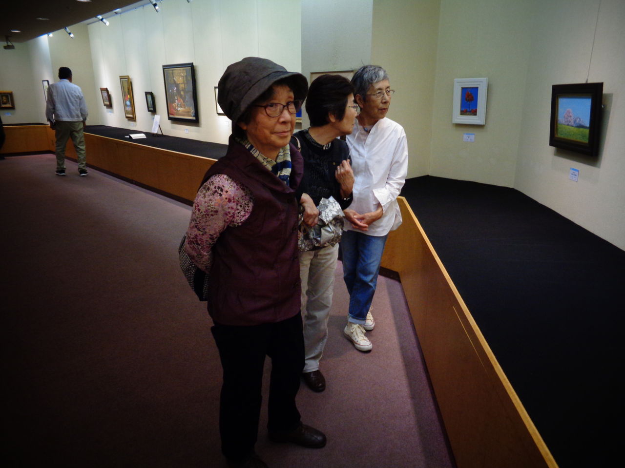 あじの会の後に展覧会 : やっちゃんの珈琲たいむ