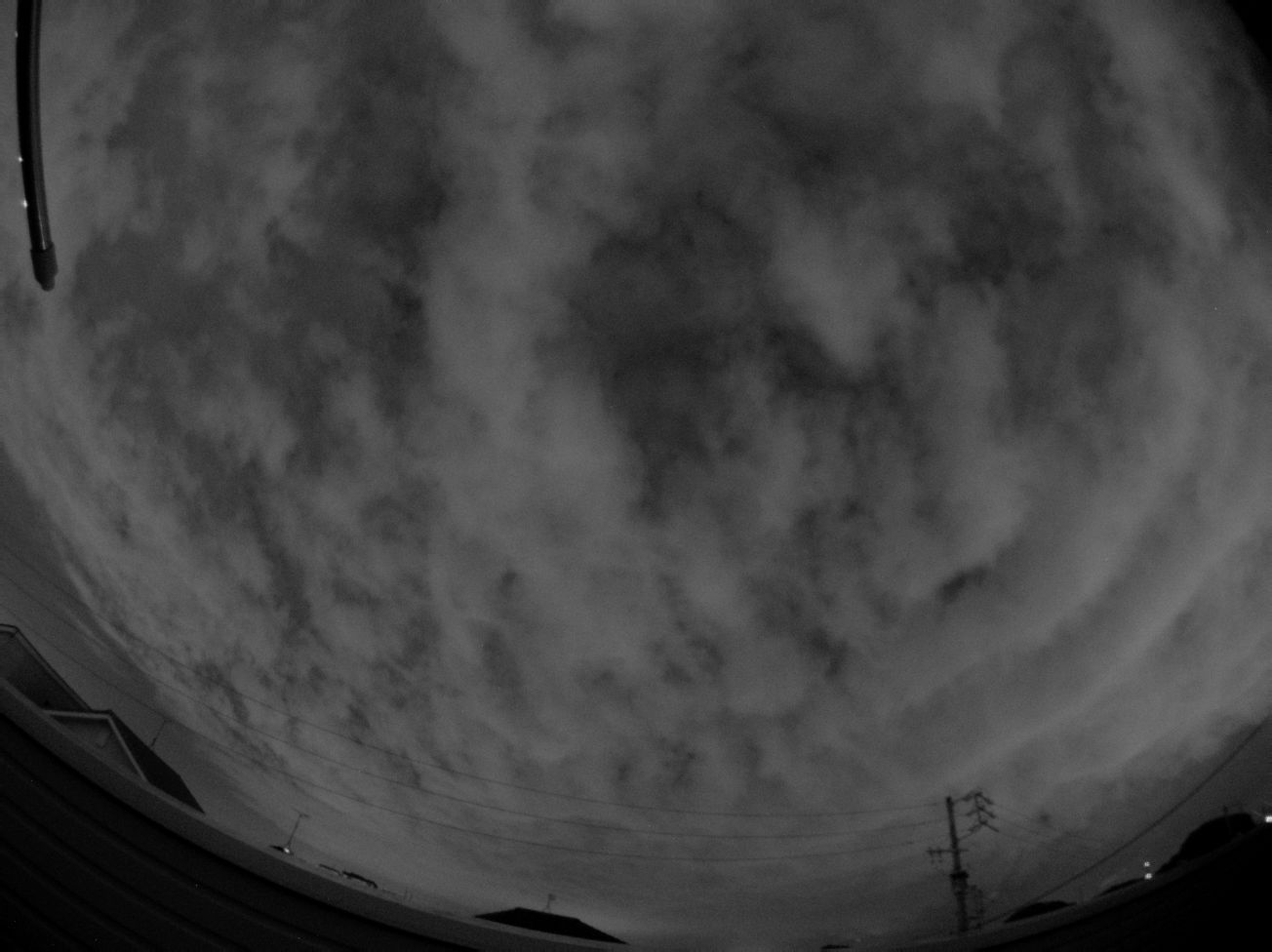 曇りの夜は自宅からの光害を測定するテスト ベランダ天体観測の記録