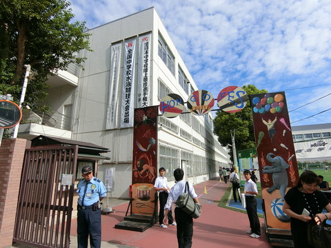 吉田みきと ほぼ毎日ブログ 本郷祭19 教室にジェットコースター