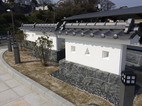 06