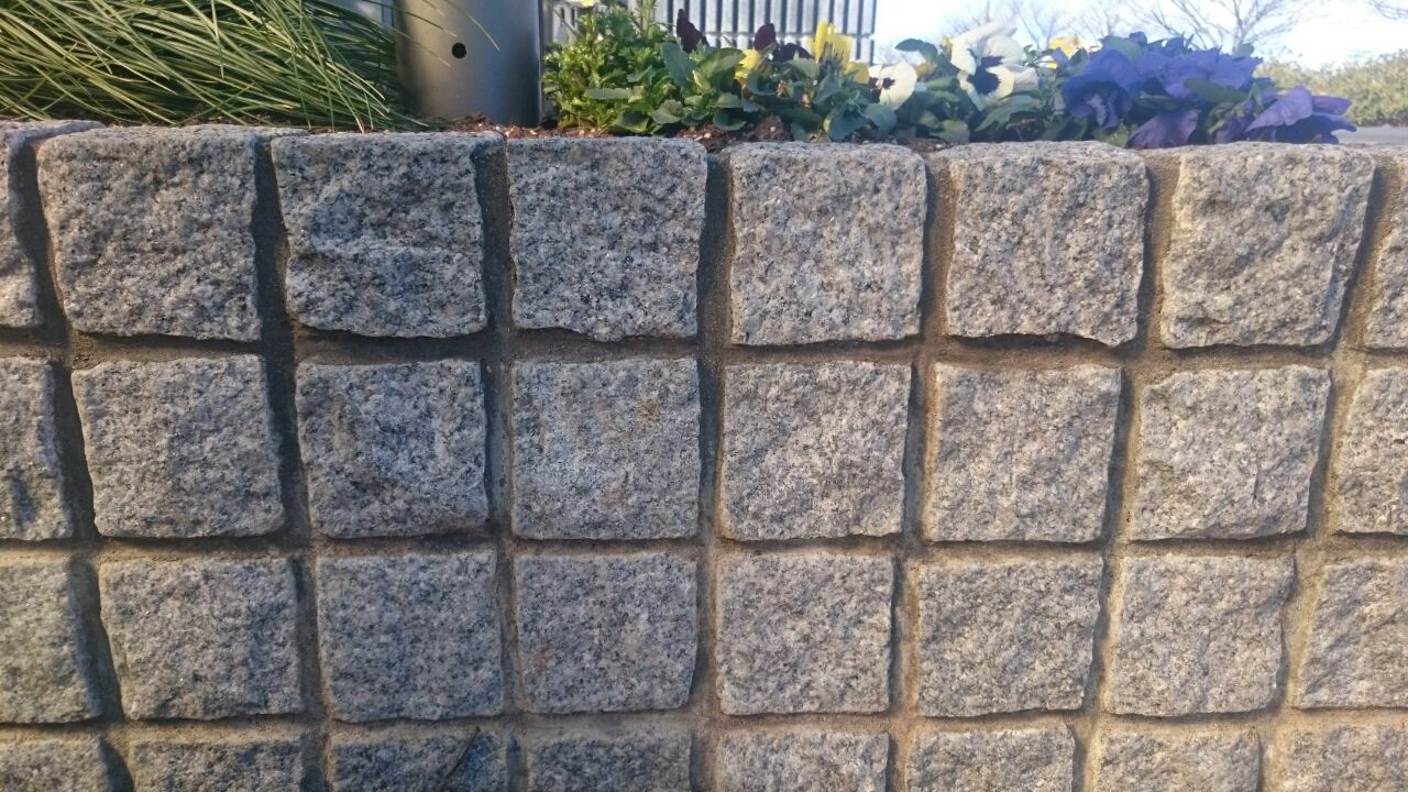花壇用ブロック 間違いだらけのガーデニング 渋々始めた庭作り 花壇用ブロック 間違いだらけのガーデニング 渋々始めた庭作り