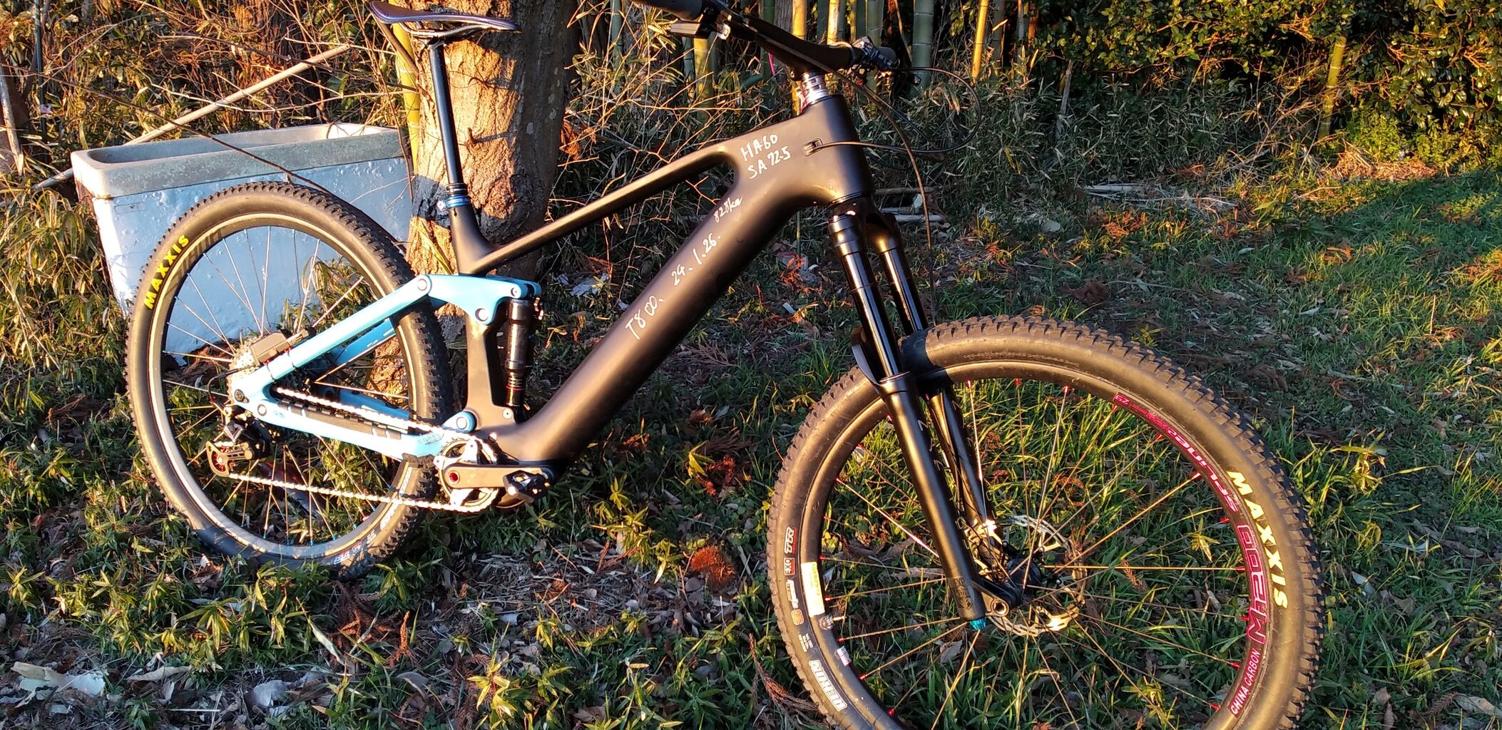 軽量e-mtb始めました。 170/150ミリ、75NM、540mahで17 