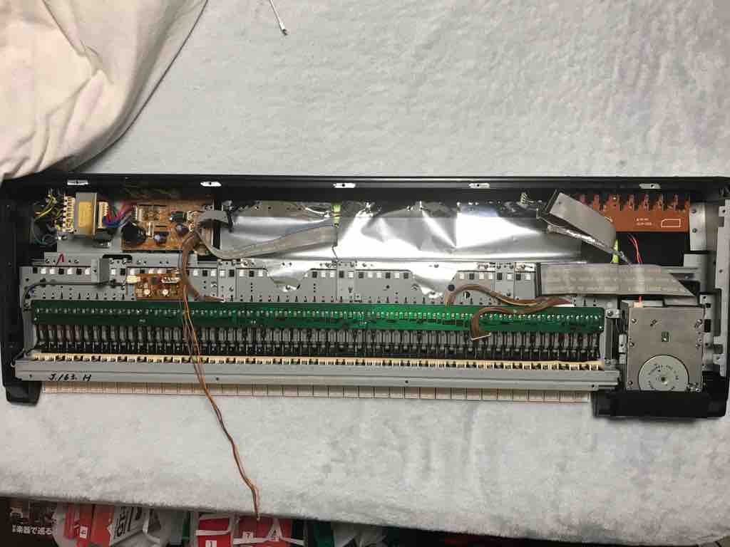 Reborn #10】KORG 01/W FD 液晶ディスプレイのバックライト交換 : もっ