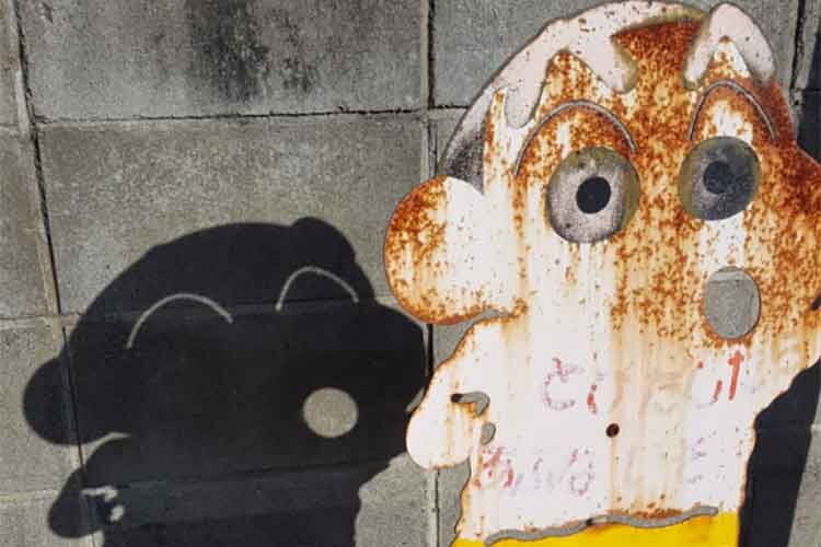 クレヨンしんちゃんの映画って一番子供向けなのに一番ホラー要素強いよな