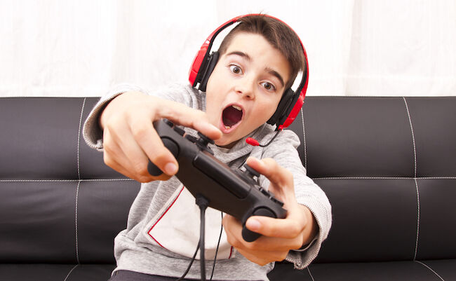 「人間は10歳のときに遊んだゲームを、幼少期の黄金体験として最高のレトロゲームに認定する」