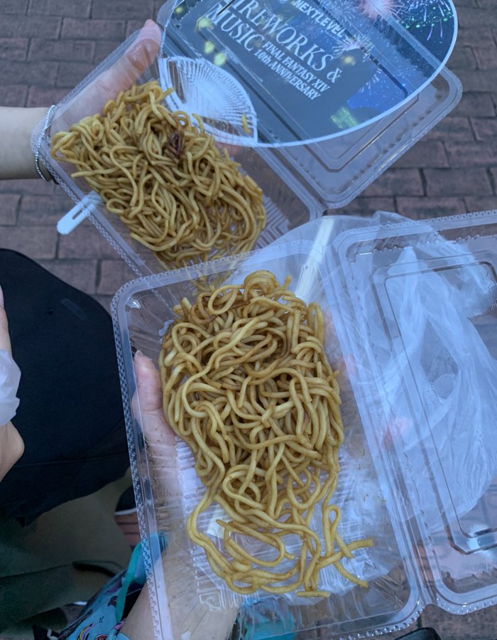 【朗報】FF14の焼きそば、ウマ娘のコラボ焼きそばに勝利する