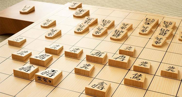 将棋とかいうリリースからアプデなしで500年以上続いているゲームｗｗｗｗｗｗ