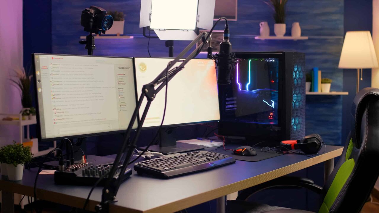ゲームは《遊ぶ》から《配信で見る》時代へ