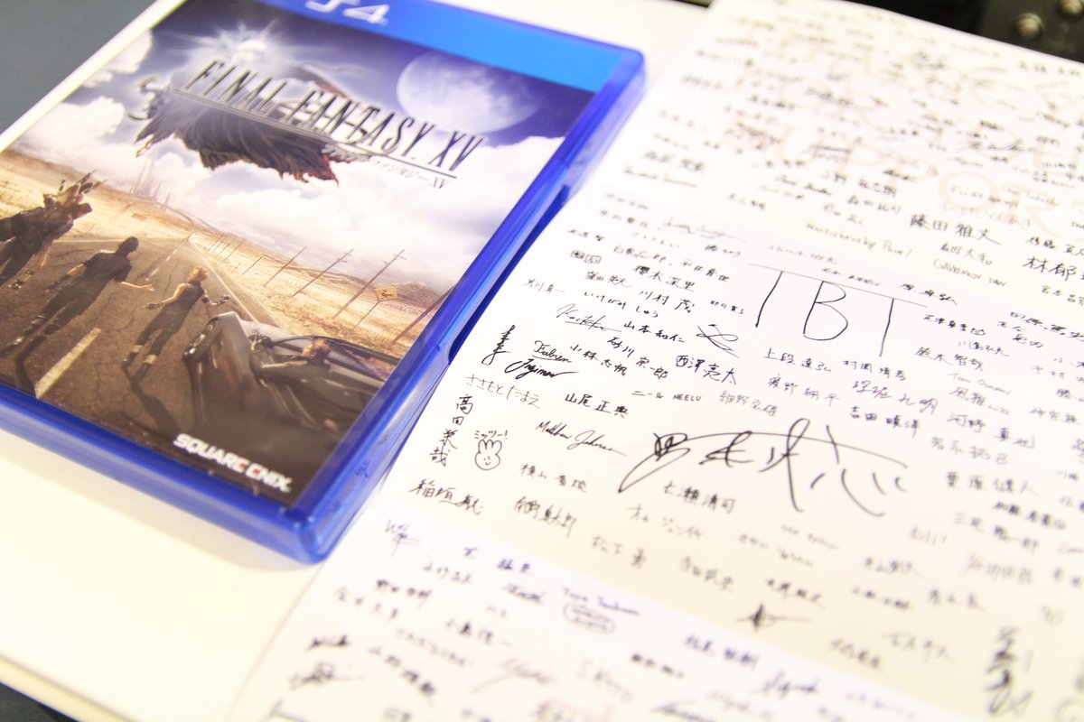 【悲報】FFさん、またスタッフの寄せ書きを公開してしまう