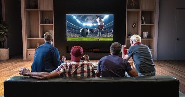 「60インチの大画面でくつろいでゲームしたい」←分かるやついる？