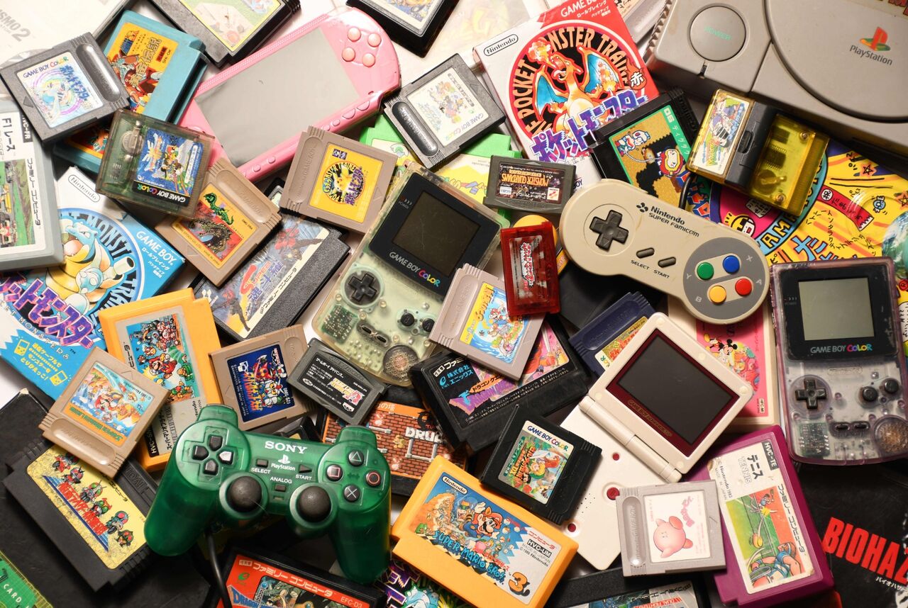 【悲報】日本中の中古ショップからゲームソフトが次々と消え高騰、、もはやレトロゲーは骨董品に