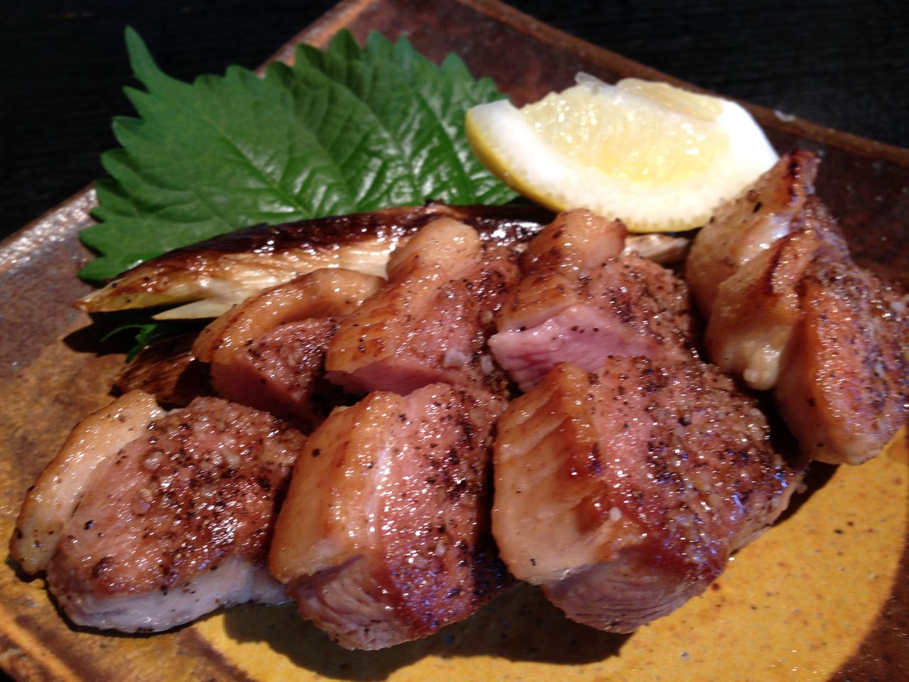 厚切り鴨ロース炙り焼きで蕎麦待ち Il Piatto Di Yuketta 厚切り鴨ロース炙り焼きで蕎麦待ち Il Piatto Di Yuketta