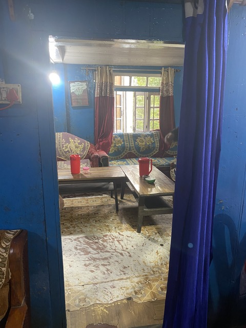 EEF4127F-75C8-44D2-953F-697BD77DF667