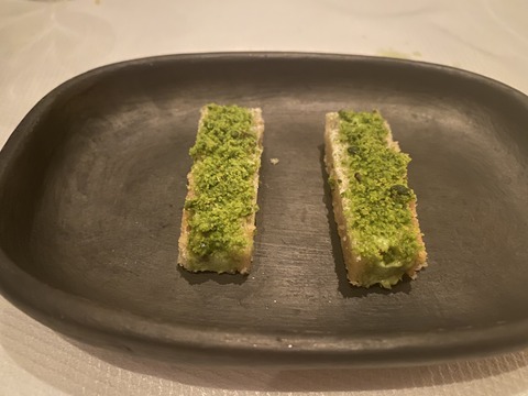 4DF1682D-45C1-4981-96ED-2C33EE633EDA