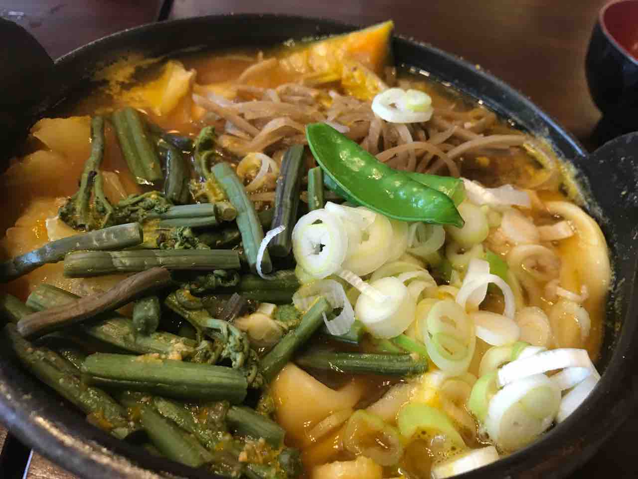衝撃 小豆ほうとう 小作 甲府 うっぴー飯 衝撃 小豆ほうとう 小作 甲府 うっぴー飯